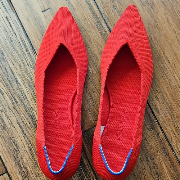Red Pointed Toe Rothy's Size 9 - Picture 2 of 8